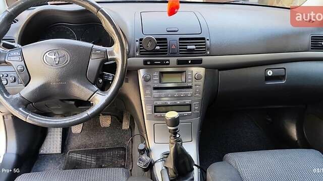 Сірий Тойота Авенсіс, об'ємом двигуна 2 л та пробігом 350 тис. км за 6500 $, фото 10 на Automoto.ua