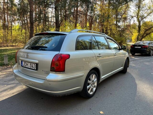 Серый Тойота Авенсис, объемом двигателя 0 л и пробегом 280 тыс. км за 2700 $, фото 11 на Automoto.ua