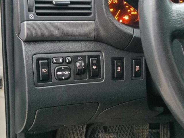 Серый Тойота Авенсис, объемом двигателя 2 л и пробегом 353 тыс. км за 6450 $, фото 22 на Automoto.ua