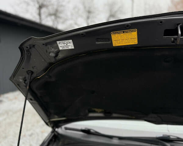 Серый Тойота Авенсис, объемом двигателя 2 л и пробегом 194 тыс. км за 7800 $, фото 73 на Automoto.ua