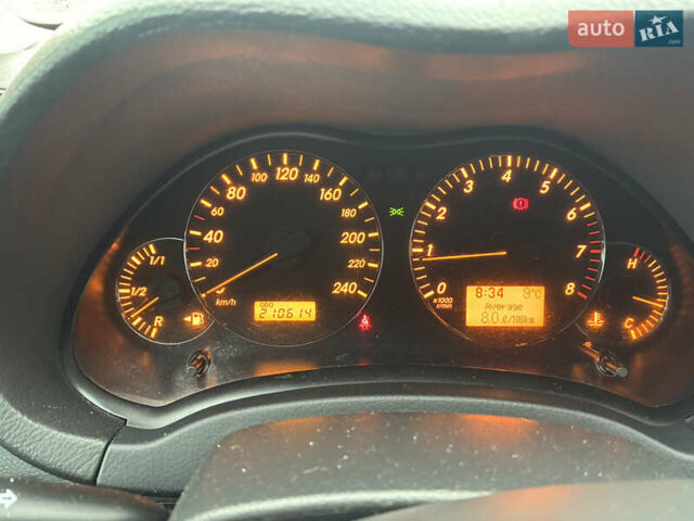 Серый Тойота Авенсис, объемом двигателя 1.79 л и пробегом 210 тыс. км за 7300 $, фото 4 на Automoto.ua