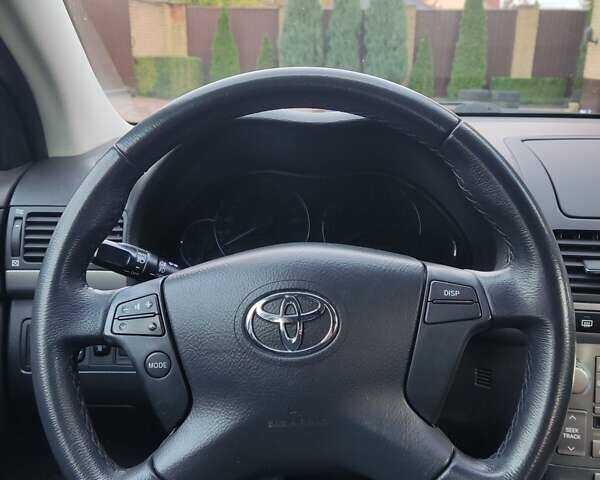 Сірий Тойота Авенсіс, об'ємом двигуна 1.8 л та пробігом 212 тис. км за 7700 $, фото 21 на Automoto.ua