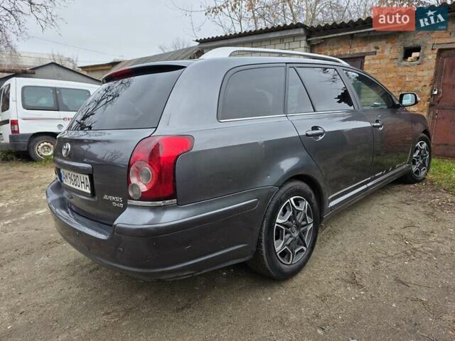 Серый Тойота Авенсис, объемом двигателя 2.2 л и пробегом 340 тыс. км за 3999 $, фото 1 на Automoto.ua