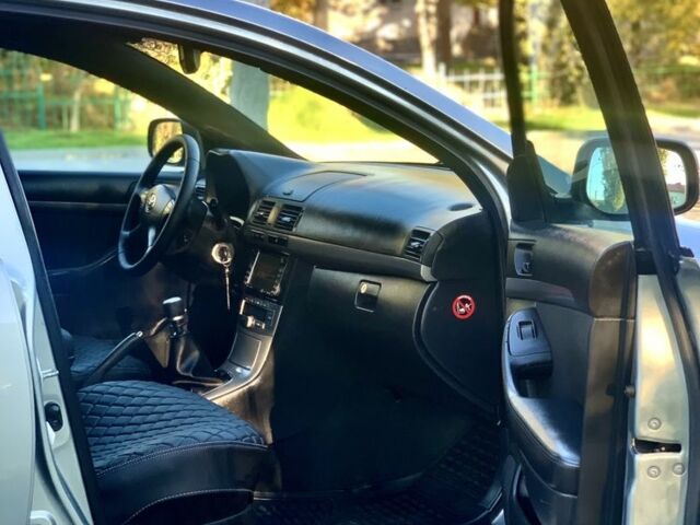 Сірий Тойота Авенсіс, об'ємом двигуна 2 л та пробігом 194 тис. км за 5500 $, фото 18 на Automoto.ua