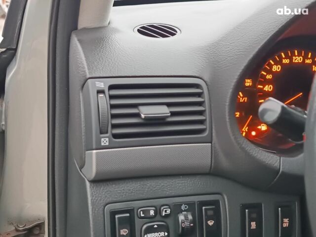 Серый Тойота Авенсис, объемом двигателя 2 л и пробегом 353 тыс. км за 6450 $, фото 23 на Automoto.ua