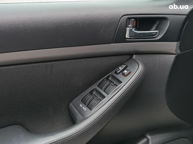 Серый Тойота Авенсис, объемом двигателя 2 л и пробегом 353 тыс. км за 6450 $, фото 20 на Automoto.ua