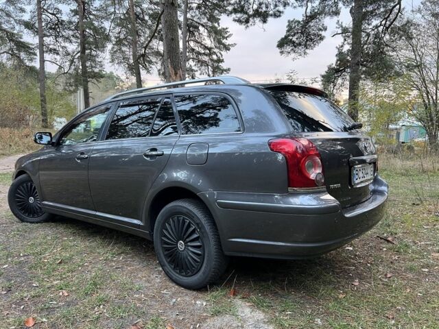 Серый Тойота Авенсис, объемом двигателя 1.8 л и пробегом 315 тыс. км за 5900 $, фото 11 на Automoto.ua