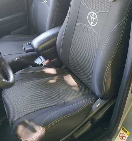 Сірий Тойота Авенсіс, об'ємом двигуна 2 л та пробігом 409 тис. км за 7000 $, фото 41 на Automoto.ua