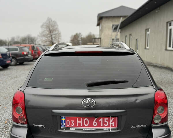 Серый Тойота Авенсис, объемом двигателя 2 л и пробегом 194 тыс. км за 7800 $, фото 9 на Automoto.ua