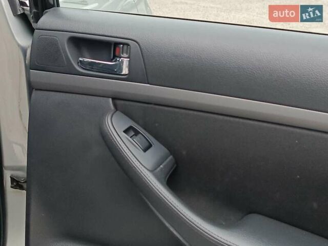 Сірий Тойота Авенсіс, об'ємом двигуна 2 л та пробігом 353 тис. км за 6450 $, фото 37 на Automoto.ua
