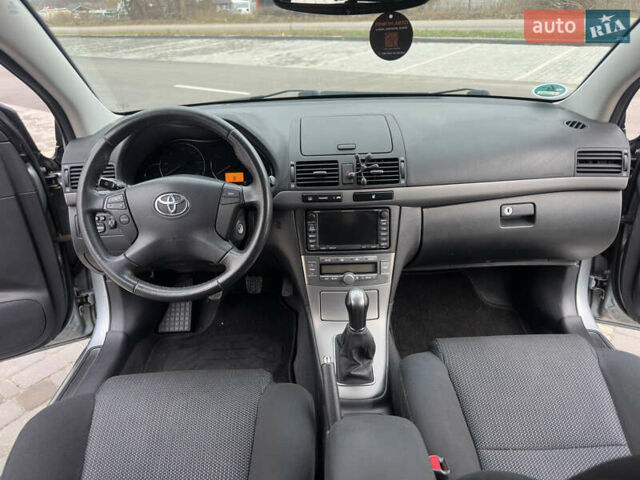 Серый Тойота Авенсис, объемом двигателя 1.8 л и пробегом 203 тыс. км за 7499 $, фото 20 на Automoto.ua