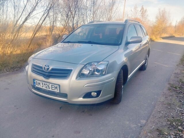 Серый Тойота Авенсис, объемом двигателя 0 л и пробегом 288 тыс. км за 6200 $, фото 1 на Automoto.ua