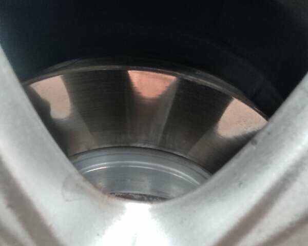 Серый Тойота Авенсис, объемом двигателя 1.8 л и пробегом 205 тыс. км за 7650 $, фото 16 на Automoto.ua