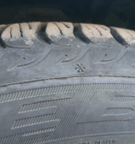 Сірий Тойота Авенсіс, об'ємом двигуна 2 л та пробігом 409 тис. км за 7000 $, фото 30 на Automoto.ua