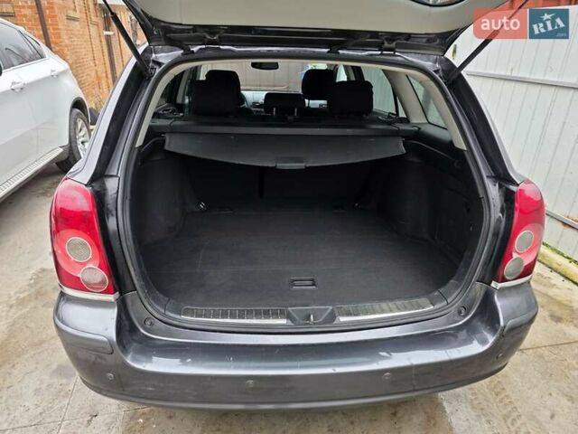 Серый Тойота Авенсис, объемом двигателя 2.2 л и пробегом 340 тыс. км за 3999 $, фото 25 на Automoto.ua