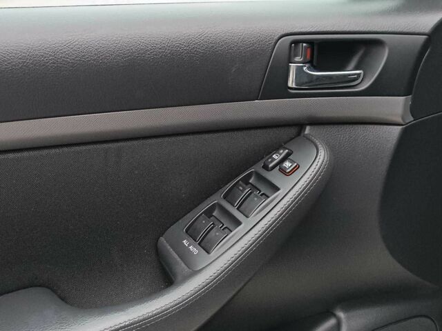 Серый Тойота Авенсис, объемом двигателя 2 л и пробегом 353 тыс. км за 6450 $, фото 20 на Automoto.ua