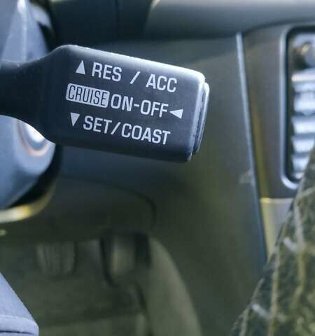 Сірий Тойота Авенсіс, об'ємом двигуна 2 л та пробігом 409 тис. км за 7000 $, фото 48 на Automoto.ua