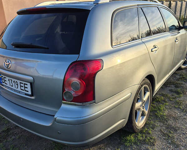 Серый Тойота Авенсис, объемом двигателя 2.23 л и пробегом 280 тыс. км за 5500 $, фото 4 на Automoto.ua