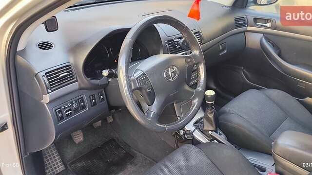 Сірий Тойота Авенсіс, об'ємом двигуна 2 л та пробігом 350 тис. км за 6500 $, фото 9 на Automoto.ua