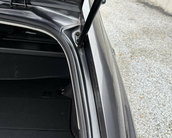 Серый Тойота Авенсис, объемом двигателя 2 л и пробегом 194 тыс. км за 7800 $, фото 132 на Automoto.ua