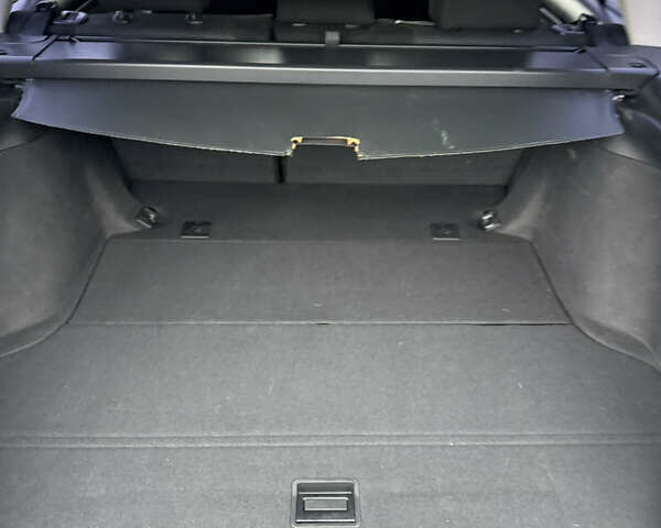 Серый Тойота Авенсис, объемом двигателя 2 л и пробегом 194 тыс. км за 7800 $, фото 120 на Automoto.ua