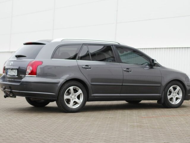 Серый Тойота Авенсис, объемом двигателя 2 л и пробегом 300 тыс. км за 8200 $, фото 14 на Automoto.ua