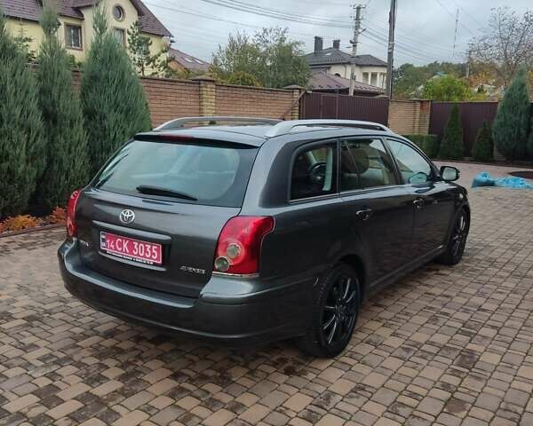 Сірий Тойота Авенсіс, об'ємом двигуна 1.8 л та пробігом 212 тис. км за 7700 $, фото 4 на Automoto.ua