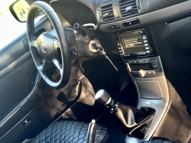 Сірий Тойота Авенсіс, об'ємом двигуна 2 л та пробігом 194 тис. км за 5500 $, фото 16 на Automoto.ua