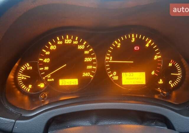 Серый Тойота Авенсис, объемом двигателя 2 л и пробегом 305 тыс. км за 6900 $, фото 7 на Automoto.ua