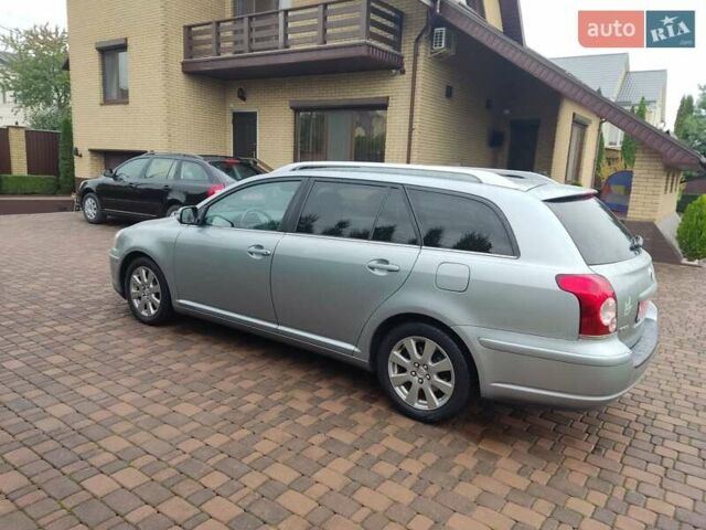 Серый Тойота Авенсис, объемом двигателя 1.8 л и пробегом 205 тыс. км за 7650 $, фото 6 на Automoto.ua