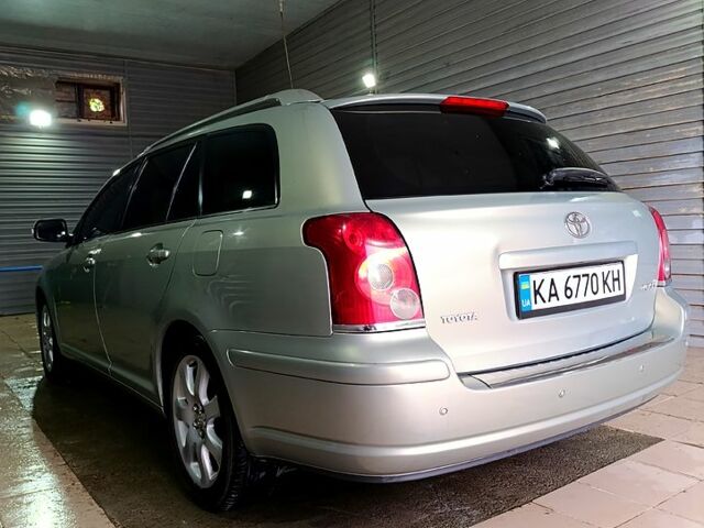 Сірий Тойота Авенсіс, об'ємом двигуна 2.2 л та пробігом 280 тис. км за 7000 $, фото 2 на Automoto.ua