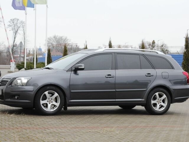 Серый Тойота Авенсис, объемом двигателя 2 л и пробегом 300 тыс. км за 8200 $, фото 12 на Automoto.ua