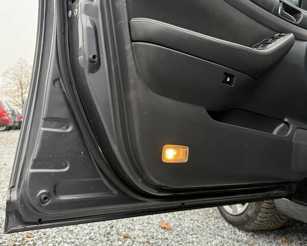 Серый Тойота Авенсис, объемом двигателя 2 л и пробегом 194 тыс. км за 7800 $, фото 128 на Automoto.ua