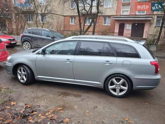Серый Тойота Авенсис, объемом двигателя 2.23 л и пробегом 300 тыс. км за 4300 $, фото 5 на Automoto.ua