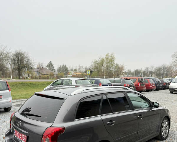 Серый Тойота Авенсис, объемом двигателя 2 л и пробегом 194 тыс. км за 7800 $, фото 11 на Automoto.ua