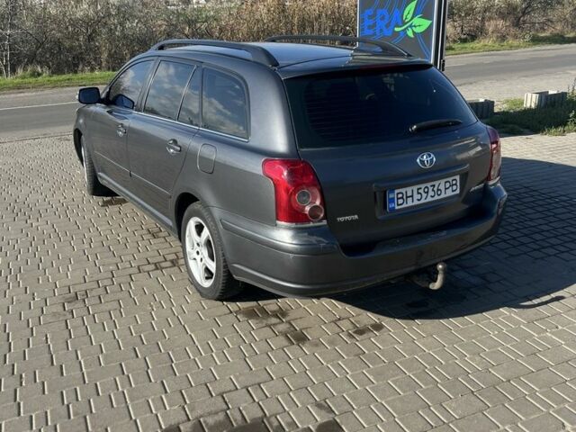 Серый Тойота Авенсис, объемом двигателя 1.6 л и пробегом 340 тыс. км за 5000 $, фото 3 на Automoto.ua