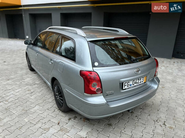 Серый Тойота Авенсис, объемом двигателя 1.8 л и пробегом 203 тыс. км за 7300 $, фото 7 на Automoto.ua