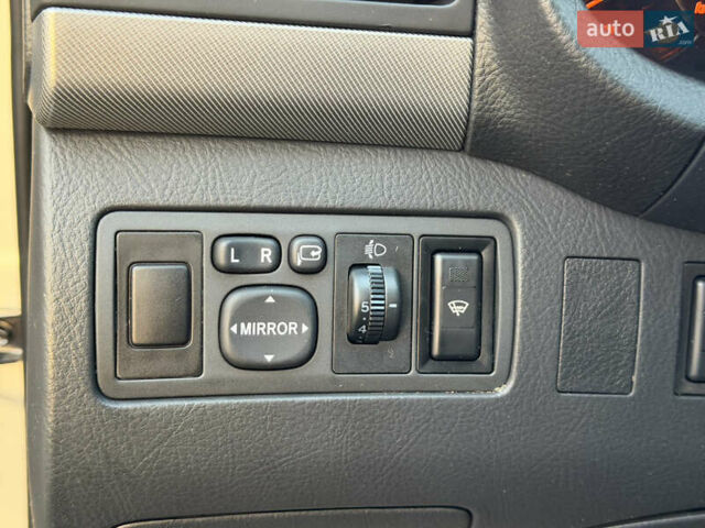 Серый Тойота Авенсис, объемом двигателя 1.79 л и пробегом 224 тыс. км за 8199 $, фото 52 на Automoto.ua