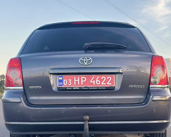Серый Тойота Авенсис, объемом двигателя 1.8 л и пробегом 232 тыс. км за 7350 $, фото 17 на Automoto.ua