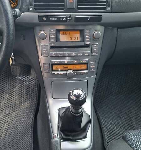 Сірий Тойота Авенсіс, об'ємом двигуна 2.2 л та пробігом 270 тис. км за 6499 $, фото 14 на Automoto.ua