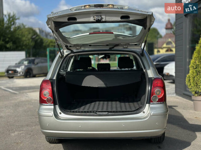 Сірий Тойота Авенсіс, об'ємом двигуна 2 л та пробігом 290 тис. км за 6500 $, фото 16 на Automoto.ua