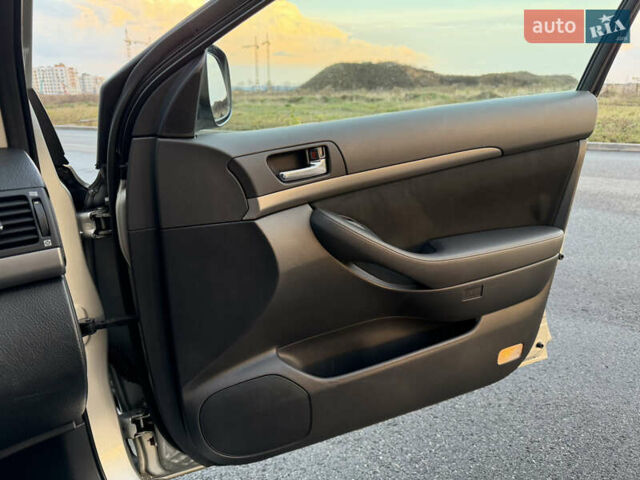 Серый Тойота Авенсис, объемом двигателя 1.79 л и пробегом 224 тыс. км за 8199 $, фото 87 на Automoto.ua