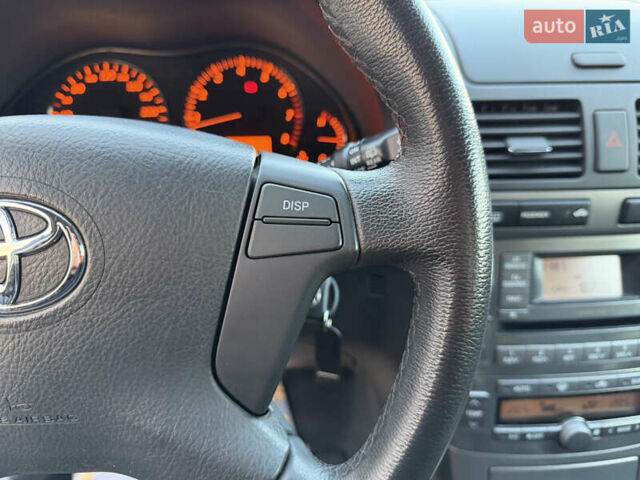 Серый Тойота Авенсис, объемом двигателя 1.79 л и пробегом 224 тыс. км за 8199 $, фото 57 на Automoto.ua