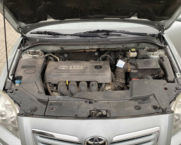 Серый Тойота Авенсис, объемом двигателя 1.8 л и пробегом 222 тыс. км за 6600 $, фото 39 на Automoto.ua