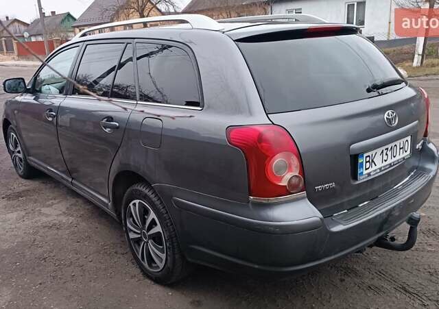 Серый Тойота Авенсис, объемом двигателя 2.2 л и пробегом 285 тыс. км за 5350 $, фото 11 на Automoto.ua