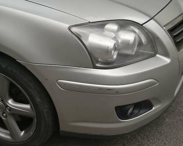 Сірий Тойота Авенсіс, об'ємом двигуна 2.2 л та пробігом 260 тис. км за 8500 $, фото 5 на Automoto.ua