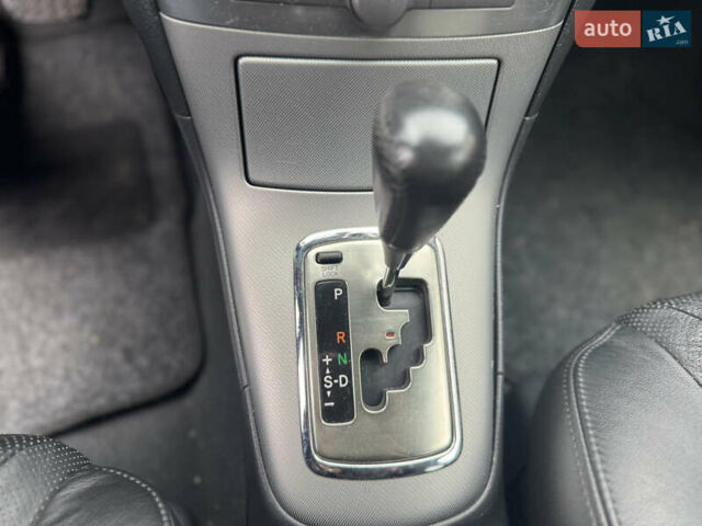 Серый Тойота Авенсис, объемом двигателя 2 л и пробегом 206 тыс. км за 7500 $, фото 28 на Automoto.ua