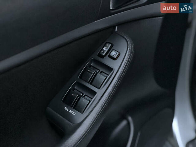 Серый Тойота Авенсис, объемом двигателя 1.8 л и пробегом 203 тыс. км за 7300 $, фото 36 на Automoto.ua