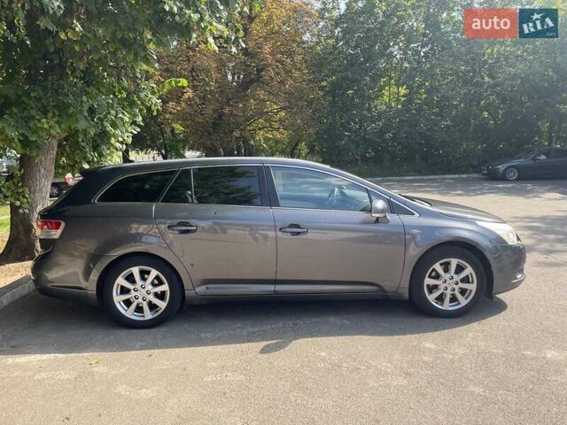 Серый Тойота Авенсис, объемом двигателя 2.23 л и пробегом 295 тыс. км за 8195 $, фото 61 на Automoto.ua