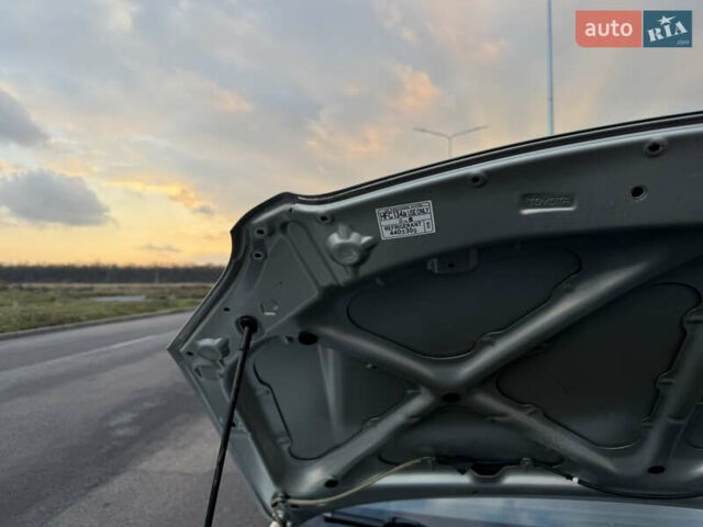 Серый Тойота Авенсис, объемом двигателя 1.79 л и пробегом 224 тыс. км за 8199 $, фото 78 на Automoto.ua